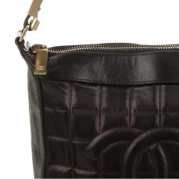 Vintage Chanel Chocolate Bar Shoulder bag Authentic Collectible Kendall Jenner - Picture 8 of 8